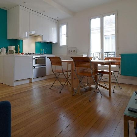 Quiet Apartment Near Montmartre Paris Eksteriør billede
